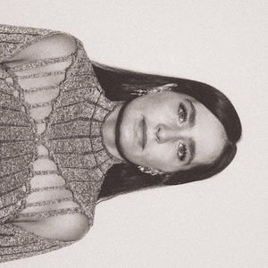 Meet your Posher, Cara